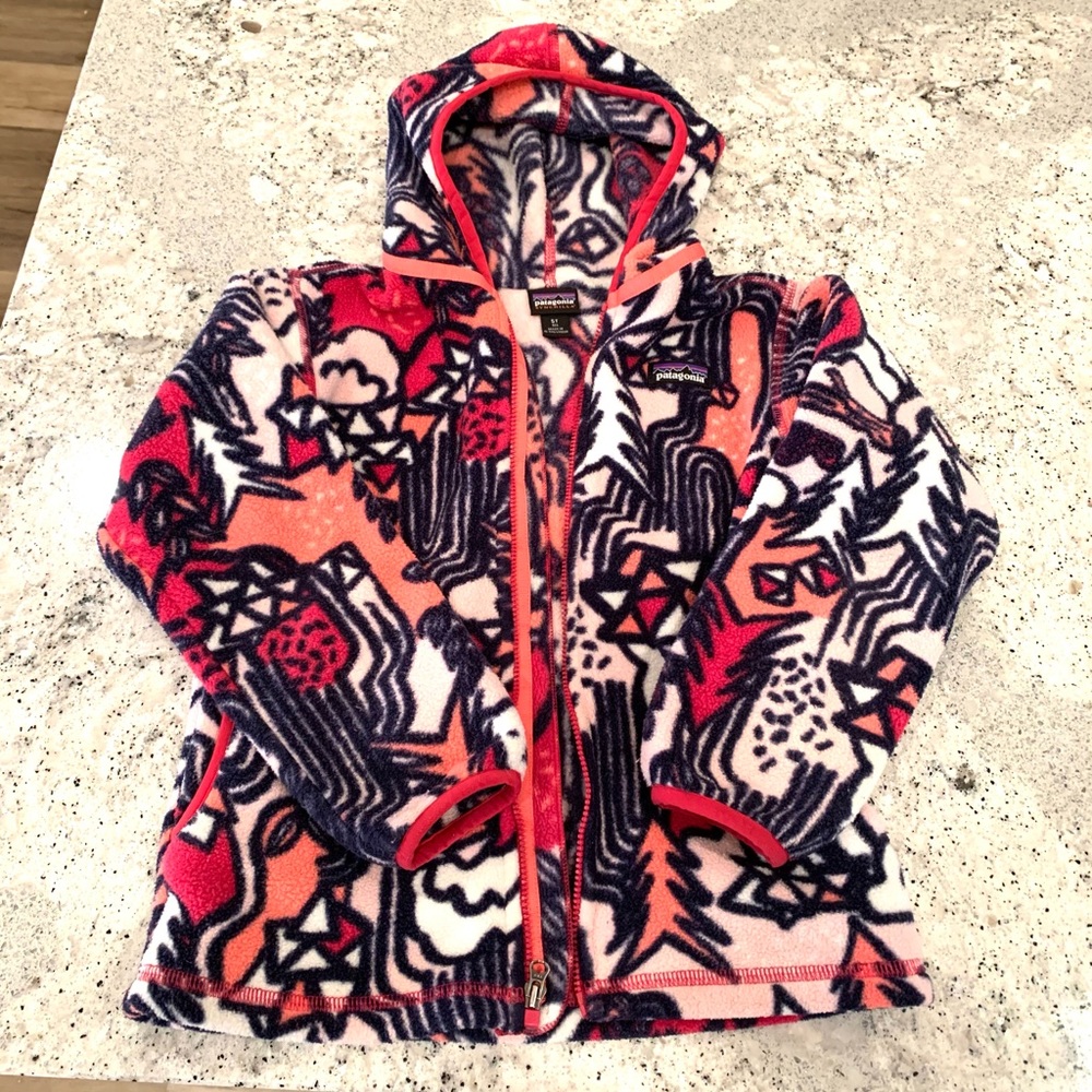 Girls Patagonia coat. Size 5t